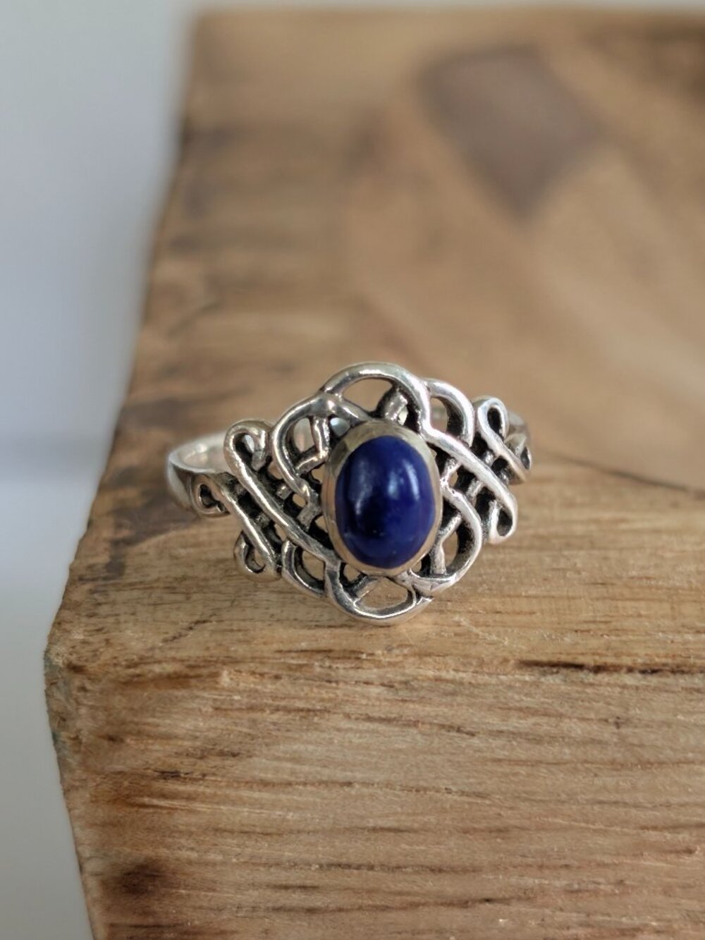 Sterling Silver Celtic Knot Design Ring Blue Lapis Lazuli Stone Size 6